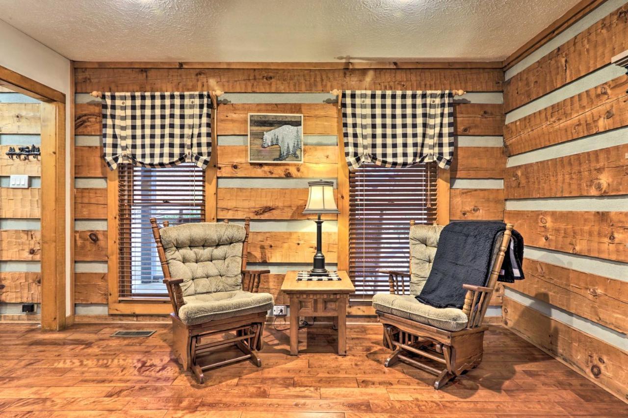 Pigeon Forge Cabin With Hot Tub, 12 Mi To Dollywood! Buitenkant foto