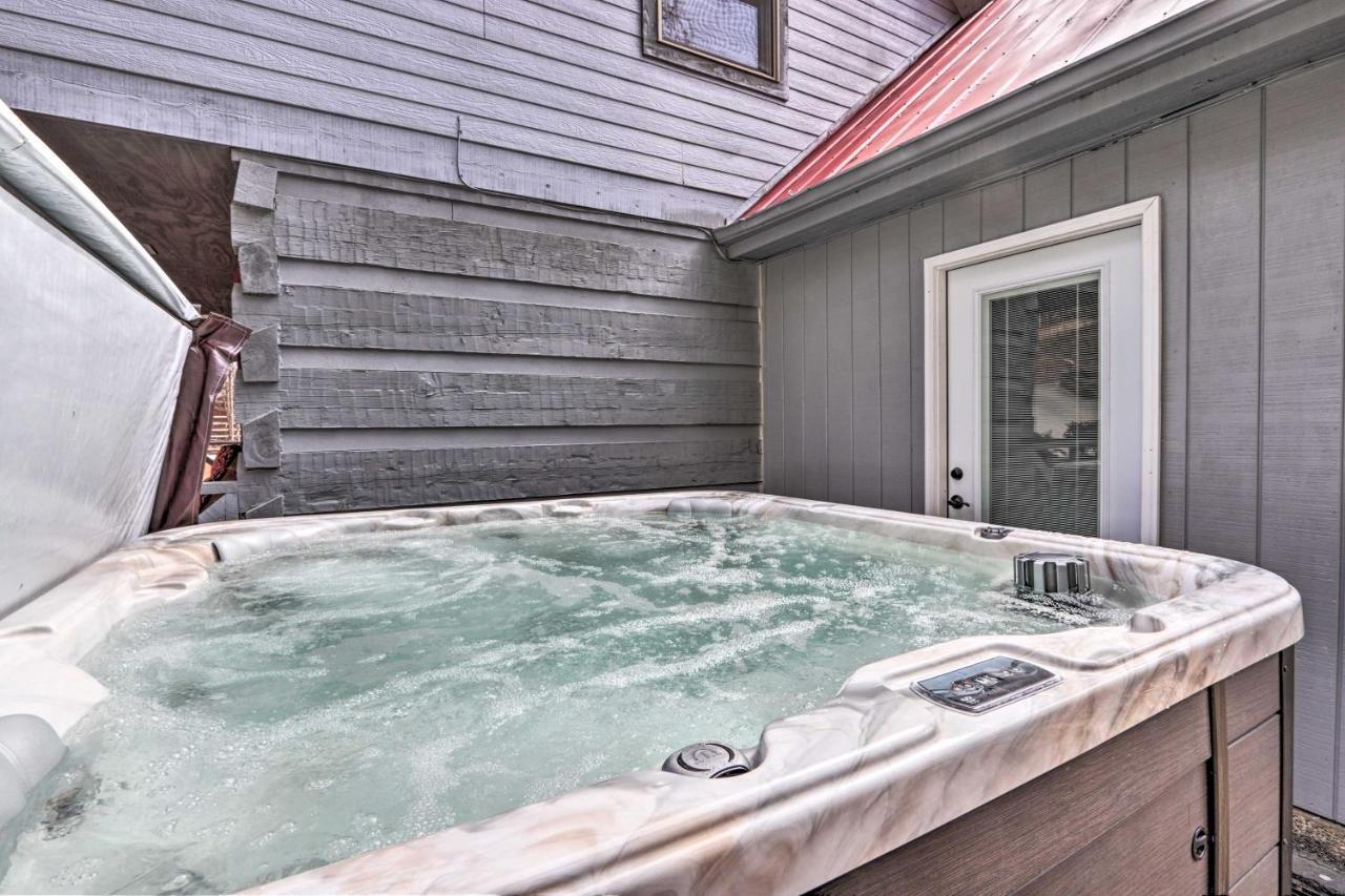 Pigeon Forge Cabin With Hot Tub, 12 Mi To Dollywood! Buitenkant foto